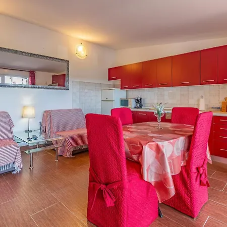 Cozy In With Kitchen * Pomer