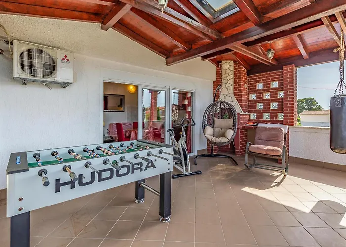 Holiday Home Pomer 08